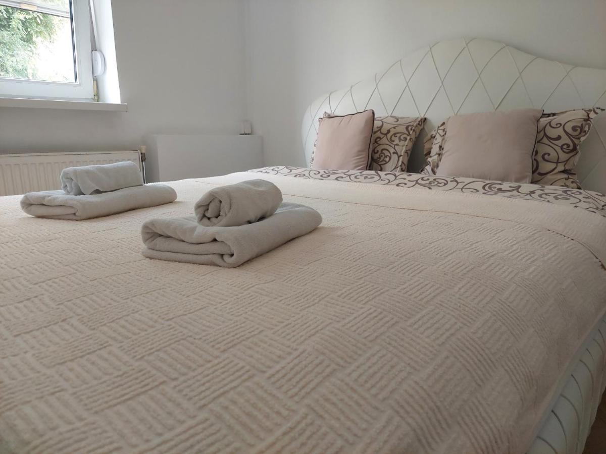 Apartmani Jasmin Novi Sad Exterior photo