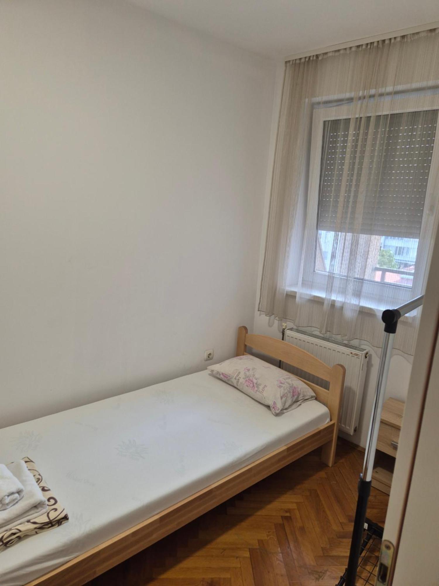 Apartmani Jasmin Novi Sad Exterior photo