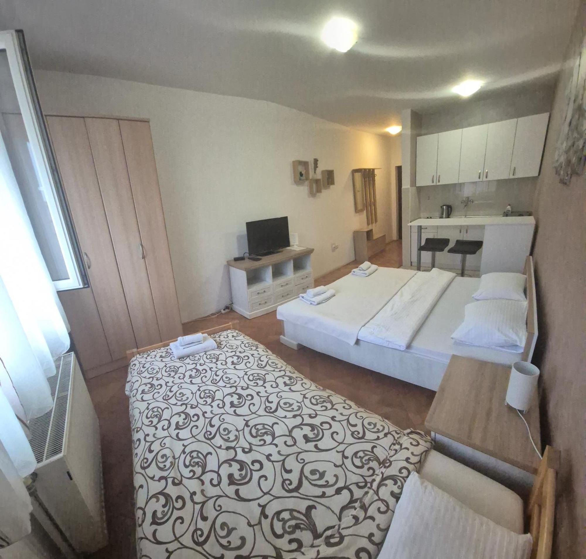 Apartmani Jasmin Novi Sad Exterior photo